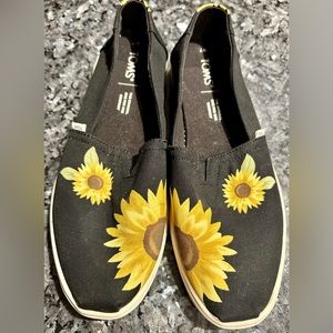 Toms sunflower canvas Alpargata cupsole slip on black yellow